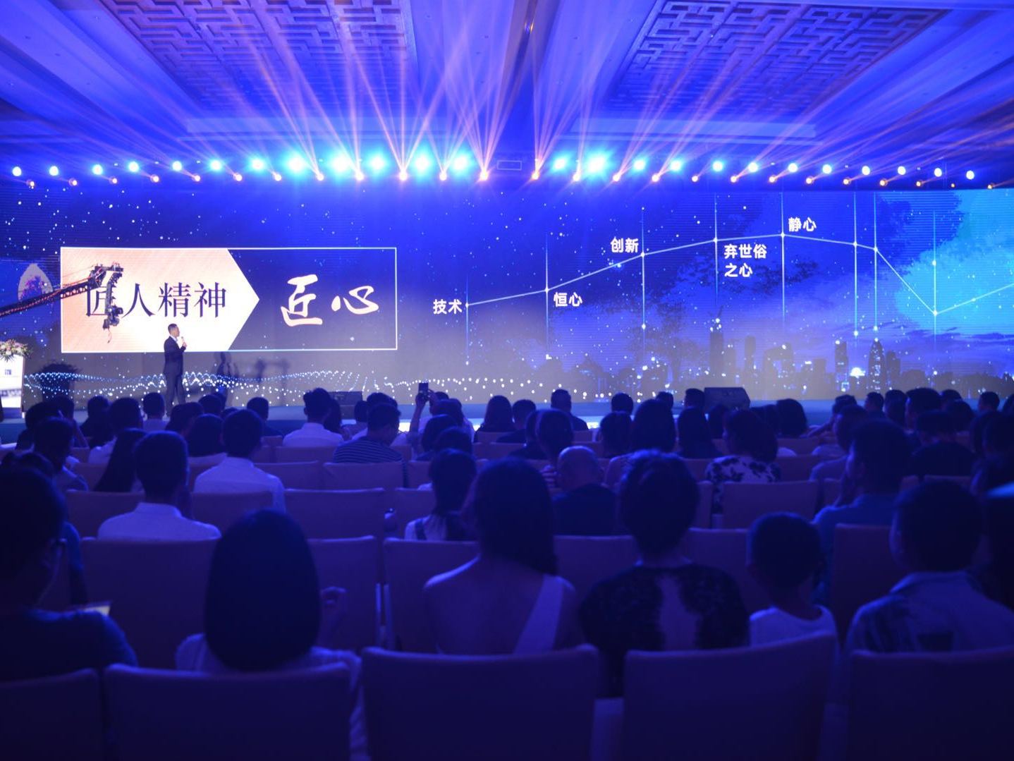 公司晚會(huì)活動(dòng)策劃需注意哪些？